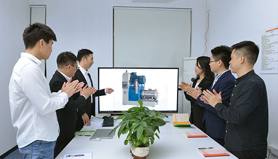 主機保壹年,24小時現場維護服務 主機保壹年,24小時現場維護服務